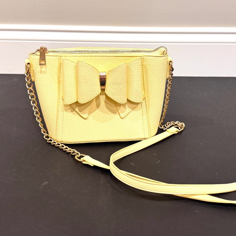 Crossi Double Bow Yellow Vegan Crossbody Bag